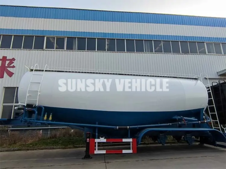 crude-oil-tank